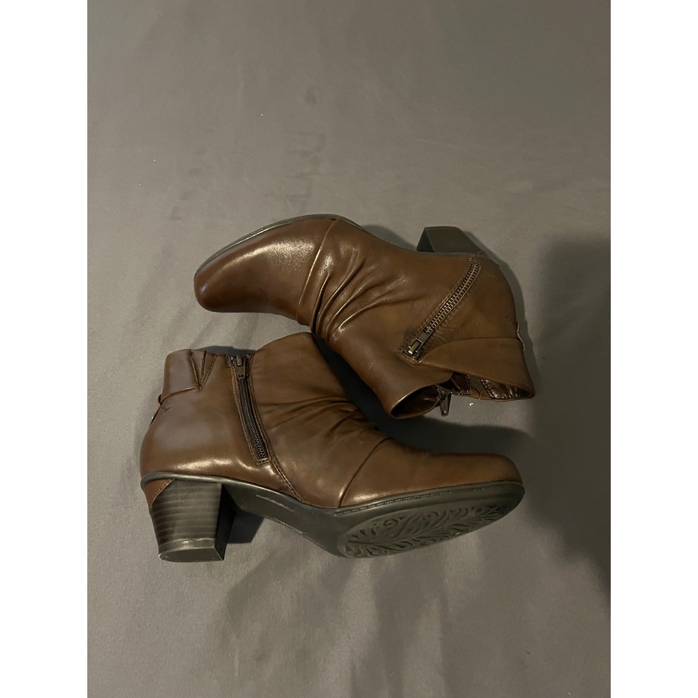 Earth Pegasus Dark Brown Leather Ruched Ankle Boots Kitten Heel Size 8.5